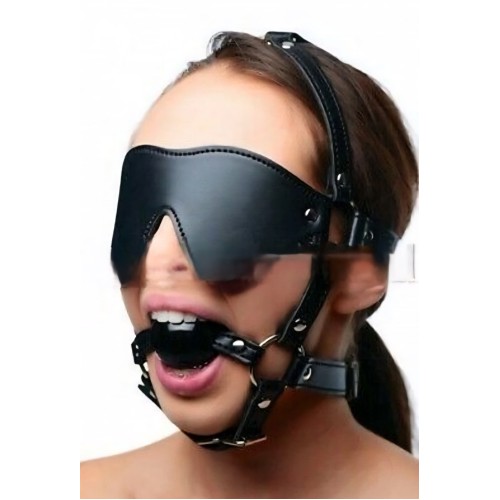 Face mask with mouth ball Face mask with mouth ball